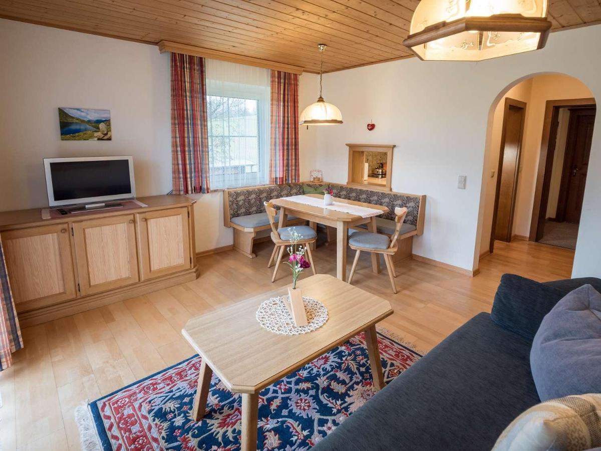 Haus Ferienglueck Apartamento Ramsau am Dachstein Exterior foto