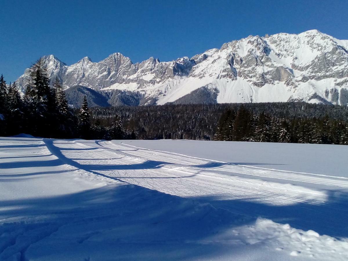 Haus Ferienglueck Apartamento Ramsau am Dachstein Exterior foto